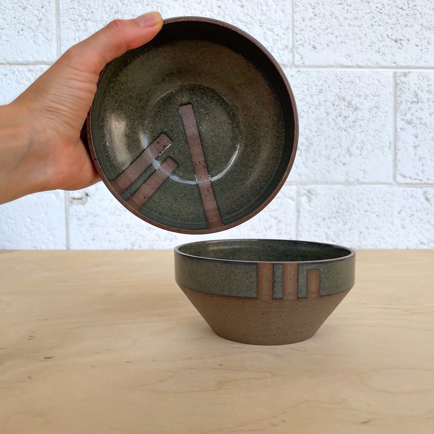 Flat leg Bowl | Gray